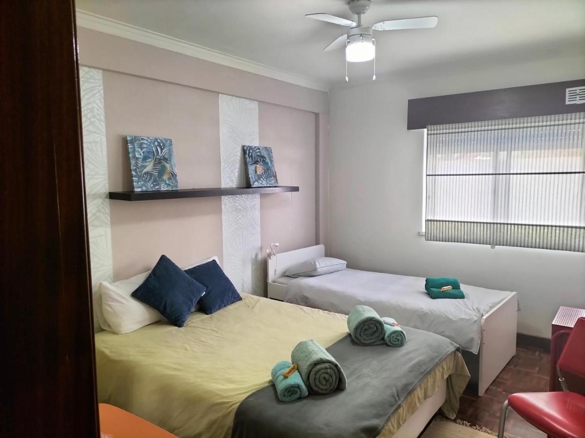 Guest House Patrocinio Corroios Ngoại thất bức ảnh